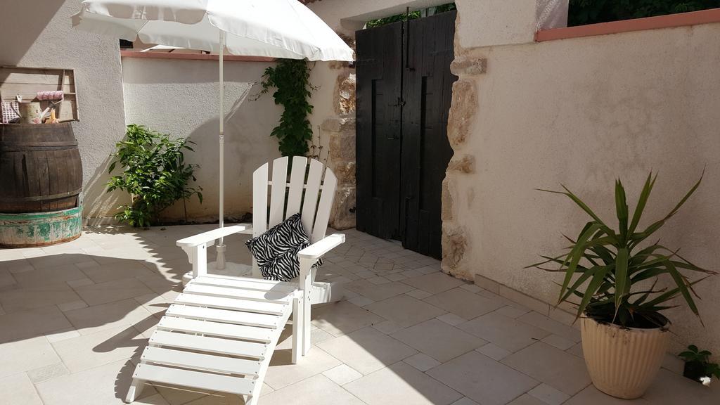 Elda Apartman Petrcane